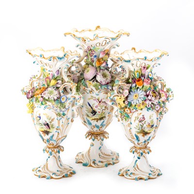 Lot 45 - A MINTON PORCELAIN GARNITURE, CIRCA 1830