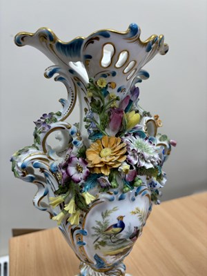 Lot 45 - A MINTON PORCELAIN GARNITURE, CIRCA 1830