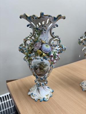 Lot 45 - A MINTON PORCELAIN GARNITURE, CIRCA 1830
