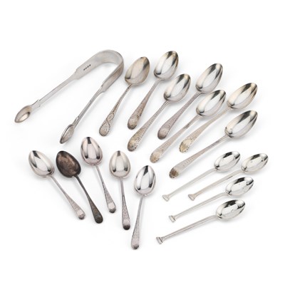 Lot 554 - A SET OF SIX GEORGE III SILVER TEASPOONS