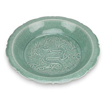 Lot 122 - A LARGE CHINESE CELADON 'DRAGON' DISH