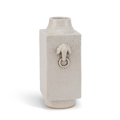 Lot 683 - A CHINESE SQUARE VASE, CONG
