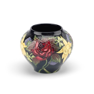 Lot 67 - A MOORCROFT POTTERY 'DIAMOND JUBILEE' VASE BY NICOLA SLANEY