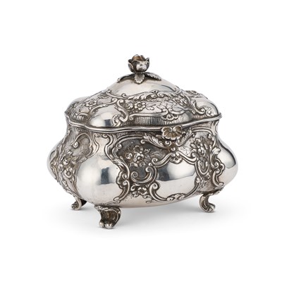Lot 306 - A 19TH CENTURY GERMAN SILVER TEA CADDY