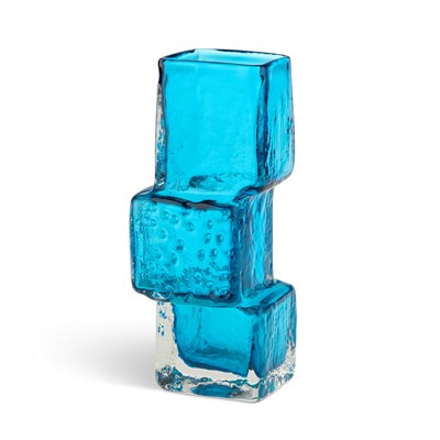 Lot 16 - GEOFFREY BAXTER FOR WHITEFRIARS, A 'DRUNKEN BRICKLAYER' VASE