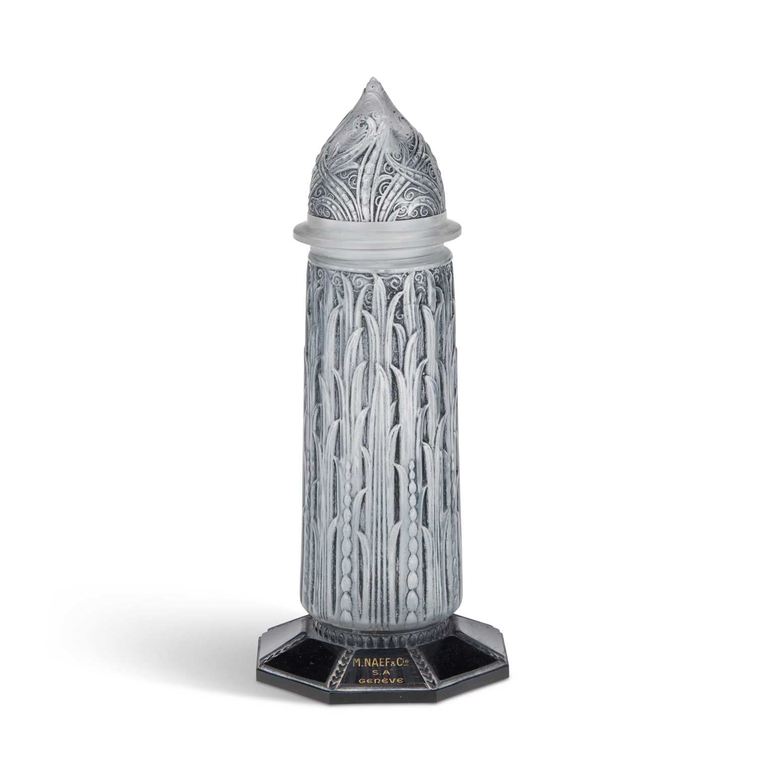 Lot 18 - JULIEN VIARD FOR M. NAEF & CIE, A MOUILLETTE JAR AND COVER