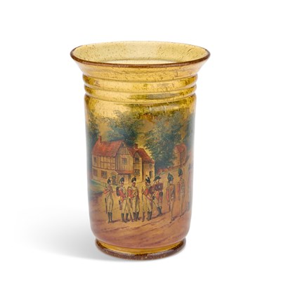 Lot 9 - AN AMBER FLECKED GLASS VASE
