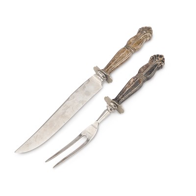 Lot 179 - AN AMERICAN STERLING SILVER-HANDLED TWO-PIECE STEAK CARVING SET
