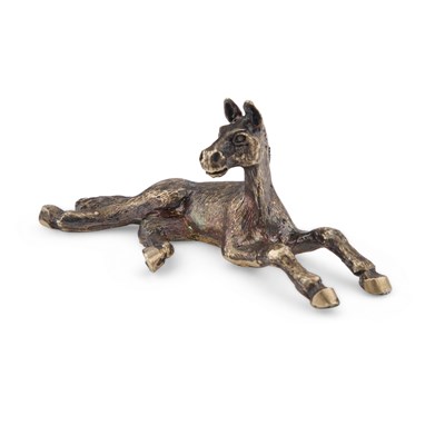 Lot 269 - STUART DEVLIN: AN ELIZABETH II SILVER-GILT MODEL OF A HORSE