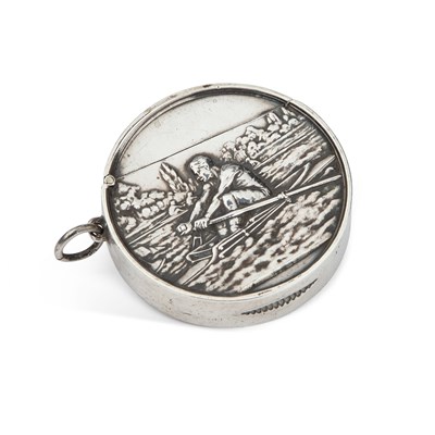 Lot 315 - AN EDWARDIAN SILVER NOVELTY VESTA CASE