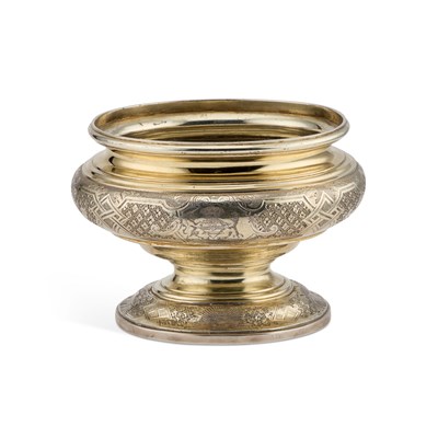 Lot 457 - AN EARLY 18TH CENTURY SILVER-GILT BOWL FROM THE DUKE OF RUTLAND SERVICE