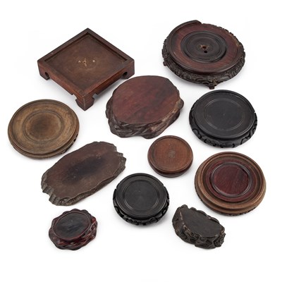 Lot 194 - A GROUP OF CHINESE AND JAPANESE WOODEN STANDS