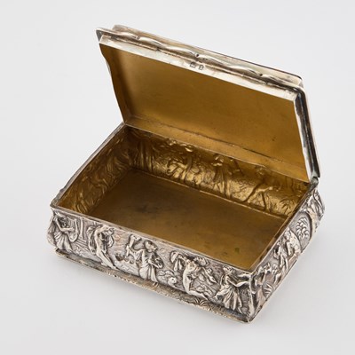 Lot 421 - A VICTORIAN SILVER AND TORTOISESHELL JEWELLERY CASKET