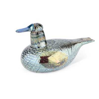 Lot 73 - AN IITTALA GLASS MODEL OF A FEMALE DUCK, DESIGNED BY OIVA TOIKKA