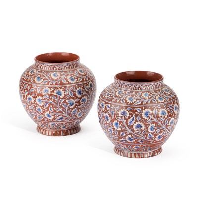 Lot 121 - BOMBAY SCHOOL OF ARTS: A PAIR OF POTTERY VASES, CIRCA 1880