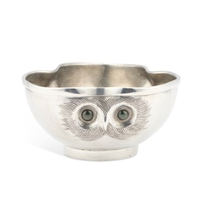 Lot 176 - A LIBERTY & CO TUDRIC PEWTER 'OWL' BOWL