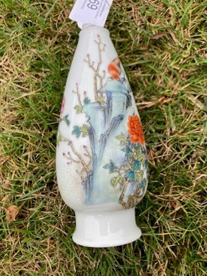 Lot 69 - A CHINESE FAMILLE ROSE VASE
