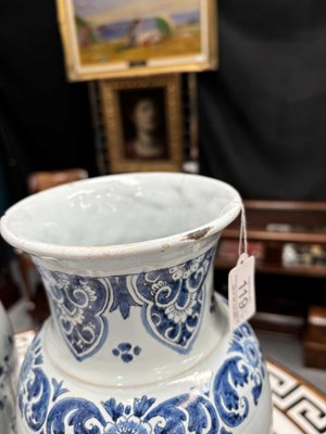 Lot 56 - A PAIR OF DUTCH FAIENCE CYLINDRICAL VASES (ROLWAGEN)