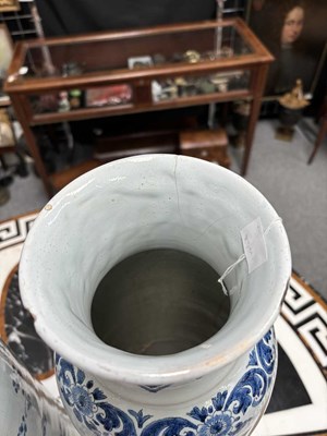 Lot 56 - A PAIR OF DUTCH FAIENCE CYLINDRICAL VASES (ROLWAGEN)