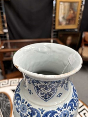 Lot 56 - A PAIR OF DUTCH FAIENCE CYLINDRICAL VASES (ROLWAGEN)