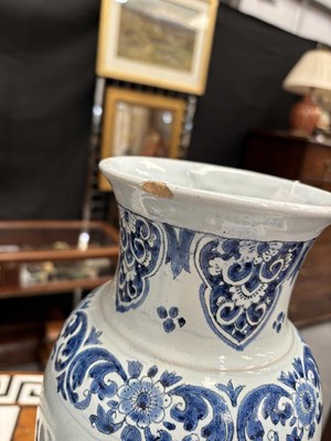 Lot 56 - A PAIR OF DUTCH FAIENCE CYLINDRICAL VASES (ROLWAGEN)