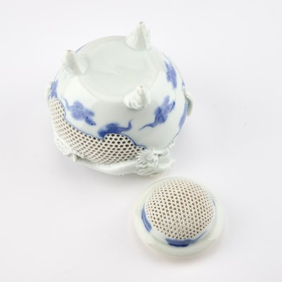Lot 82 - A JAPANESE HIRADO PORCELAIN RETICULATED CENSER