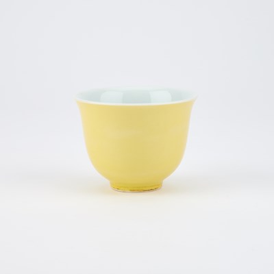 Lot 101 - A GROUP OF CHINESE CERAMICS