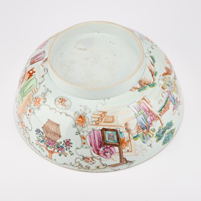 Lot 109 - A CHINESE EXPORT PORCELAIN PUNCH BOWL, CIRCA 1770