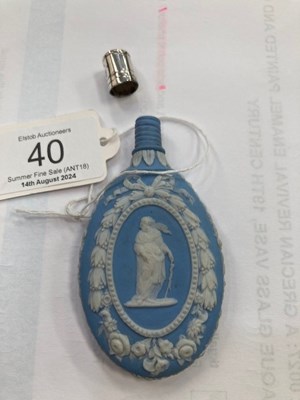 Lot 40 - A 19TH CENTURY JASPERWARE SCENT FLASK, PROBABLY WEDGWOOD