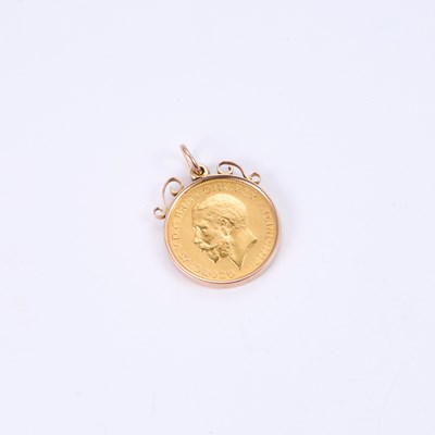 Lot 11 - GEORGE V (1865-1936), SOVEREIGN