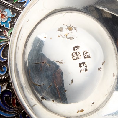 Lot 151 - A LARGE RUSSIAN SILVER AND ENAMEL KOVSCH