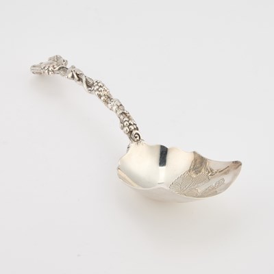 Lot 201 - A FINE FRENCH SILVER ICE CREAM SPADE