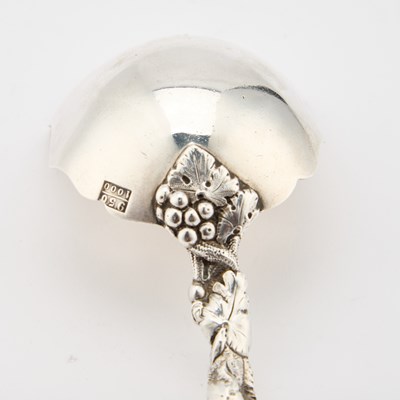 Lot 201 - A FINE FRENCH SILVER ICE CREAM SPADE