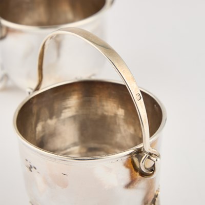 Lot 188 - A PAIR OF 18TH CENTURY FRENCH SILVER BOWLS