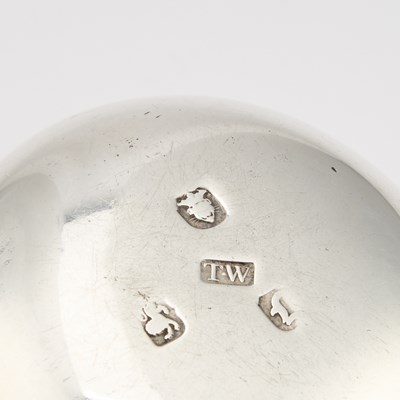 Lot 393 - AN EARLY GEORGE III SILVER TUMBLER CUP