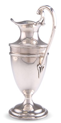 Lot 1156 - A GEORGE V SILVER CREAM JUG