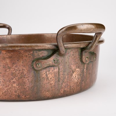 Lot 126 - A VICTORIAN COPPER CREAM PAN