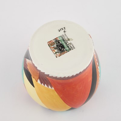 Lot 27 - SUSIE COOPER FOR GRAY'S POTTERY, A HAND-PAINTED POTTERY SUGAR BOWL