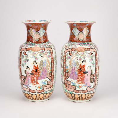 Lot 71 - A LARGE PAIR OF CHINESE FAMILLE ROSE VASES