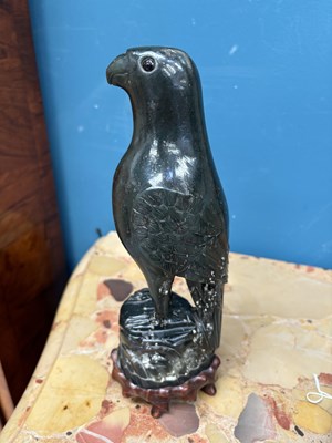 Lot 1005 - A PAIR OF CHINESE SPINACH GREEN JADE MODELS OF BIRDS