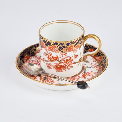 Lot 56 - A ROYAL CROWN DERBY IMARI COFFEE SERVICE WITH SILVER SPOONS