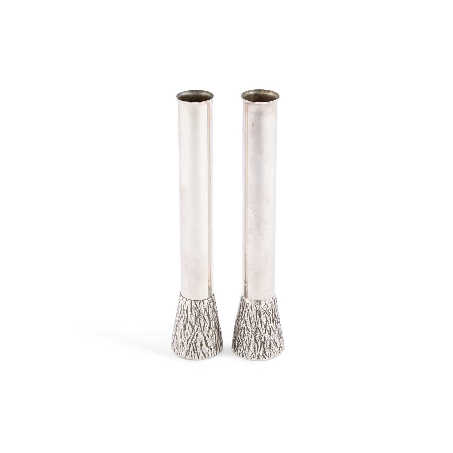Lot 327 - A PAIR OF MAPPIN & WEBB SILVER-PLATED POSY VASES