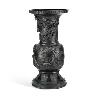 Lot 1000 - A LARGE JAPANESE BRONZE VASE/ STAND, CIRCA 1890