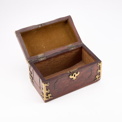Lot 11 - A GEORGE III BRASS-MOUNTED MAHOGANY TEA CADDY