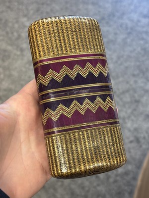 Lot 16 - A 19TH CENTURY PRISONER OF WAR STRAW WORK CHEROOT CASE