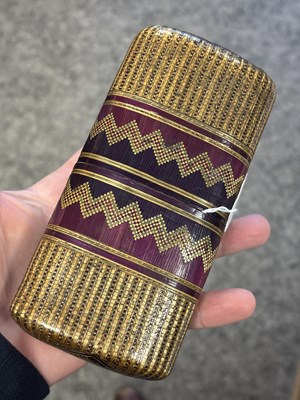 Lot 16 - A 19TH CENTURY PRISONER OF WAR STRAW WORK CHEROOT CASE