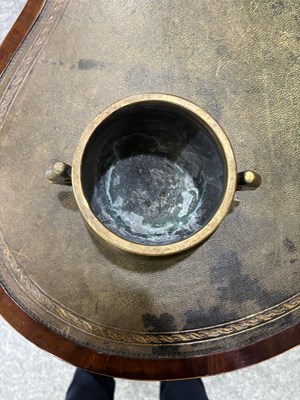 Lot 97 - A CHINESE BRONZE CENSER