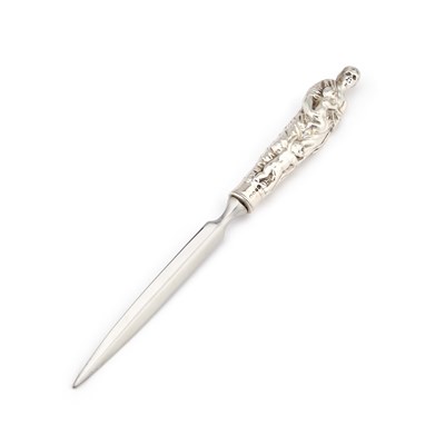 Lot 292 - A VICTORIAN SILVER-HANDLED LETTER OPENER