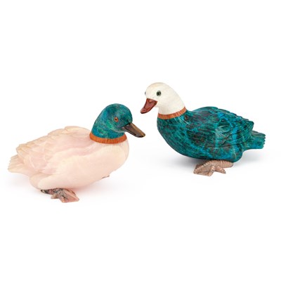 Lot 802 - TWO 20TH CENTURY CARVED HARDSTONE MODELS OF DUCKS