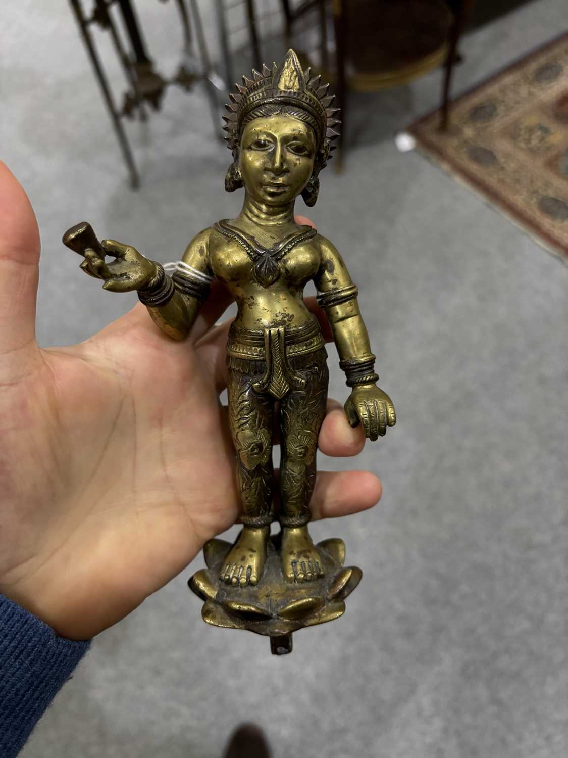 Lot 99 - AN INDIAN BRONZE FIGURE